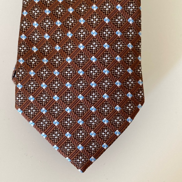 Perry Ellis Portfolio NEW Brown and Blue Geometric Tie - Picture 1 of 5